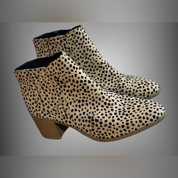 Maurices Shoes - Maurices Cheetah Print Ankle Booties Women’s Size 11 Block Heel Western Boot